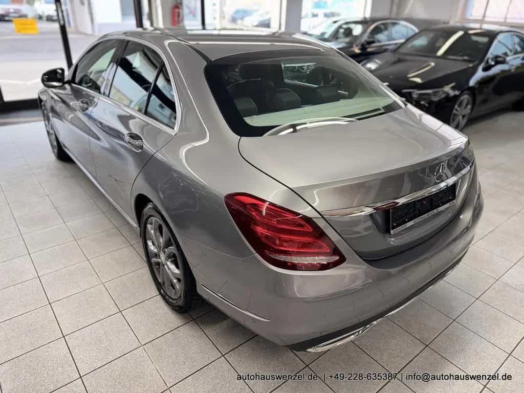 Mercedes-Benz C-Class 180 Lim. Aut. Avantgarde NAVI LED SITZHEIZUNG 03/2015-photo-9