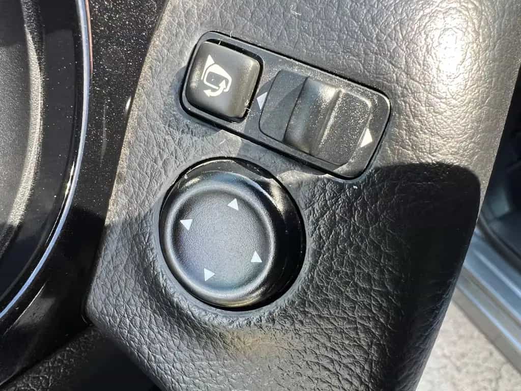 Nissan Qashqai Tekna Automatik/Tüv+Steuerkette Neu 04/2016-photo-17