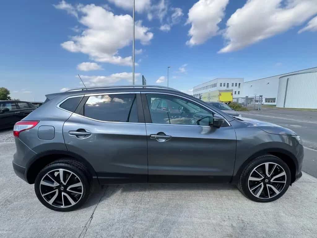 Nissan Qashqai Tekna Automatik/Tüv+Steuerkette Neu 04/2016-photo-4