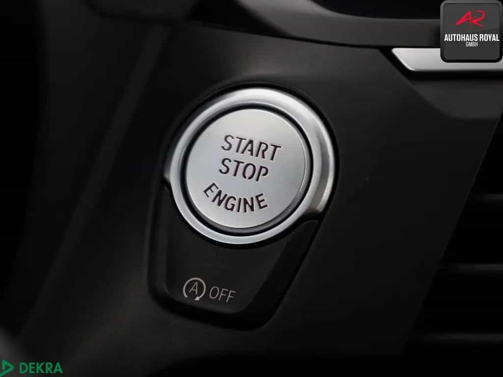 BMW X4 xDrive30i M SPORT SHADOW 360GRAD,HUD,PANO,21Z 07/2020-photo-19
