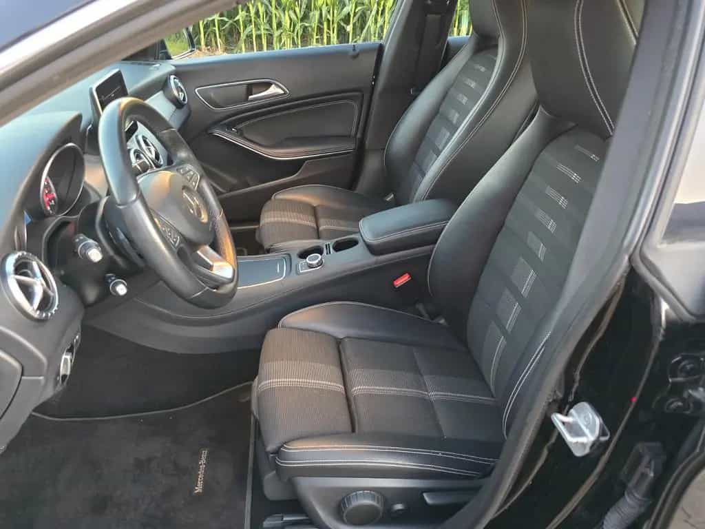 Mercedes-Benz CLA 200 Shooting Brake AT Teil Leder Navi Alu 10/2016-photo-8