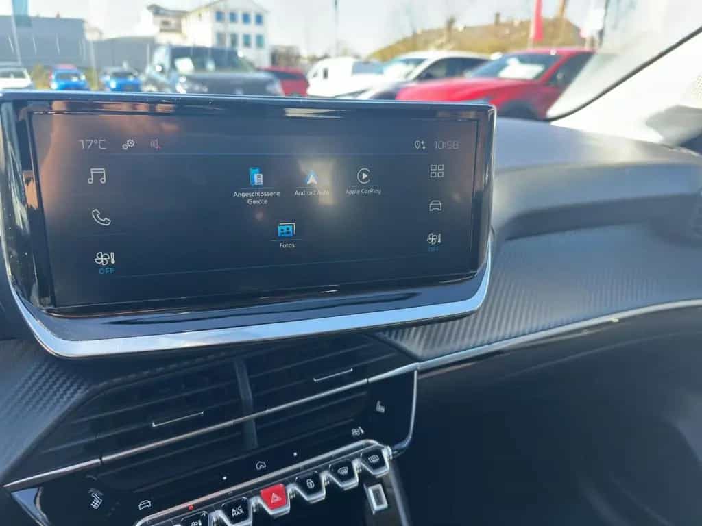 Peugeot 208 Style Mildhybrid 110 e-DSC6 PDC SHZ CarPlay 09/2025-photo-14