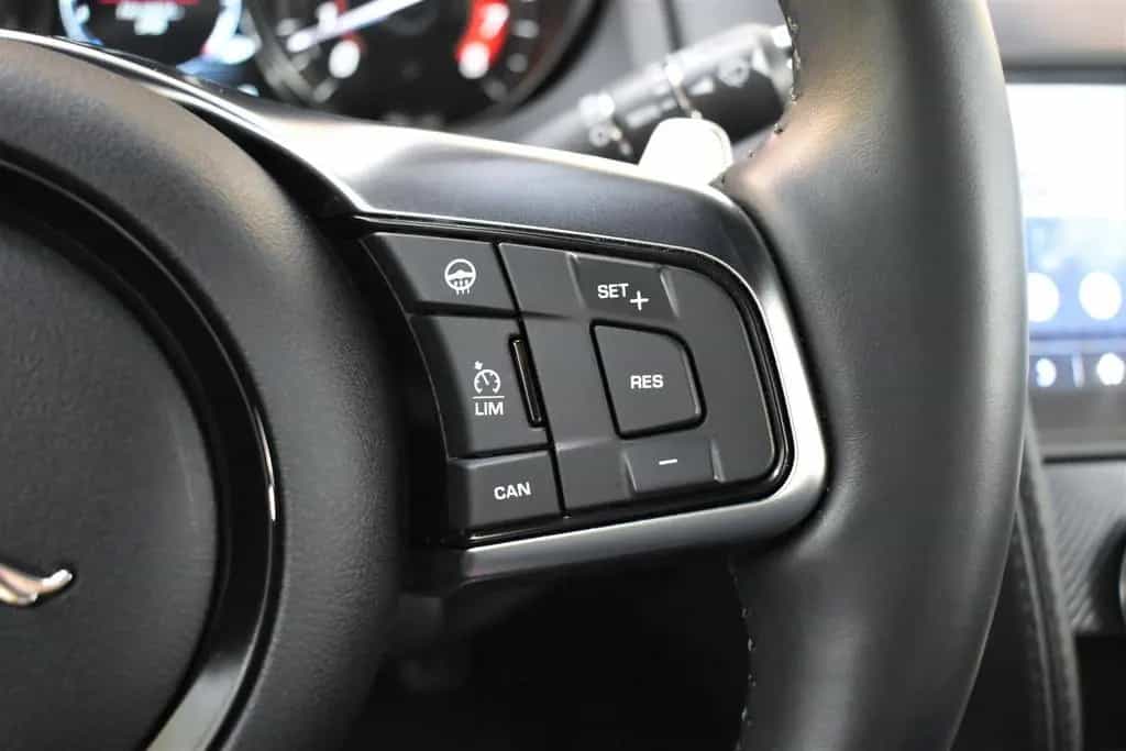 Jaguar F-Type Coupe R-Dynamic AWD+LED+Kamera+LHZ 07/2020-photo-26