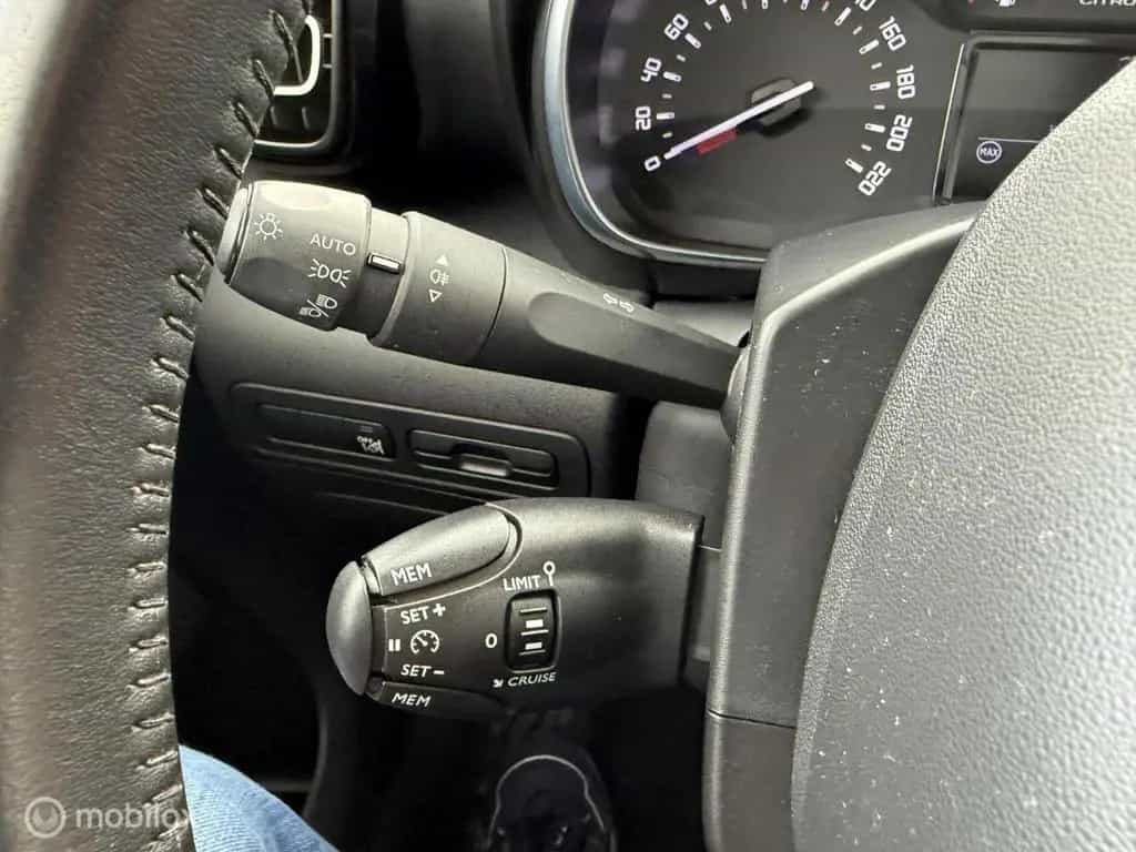 Citroën C3 Aircross 1.5 BlueHDi S&S Shine automatik EXPO 01/2021-photo-15