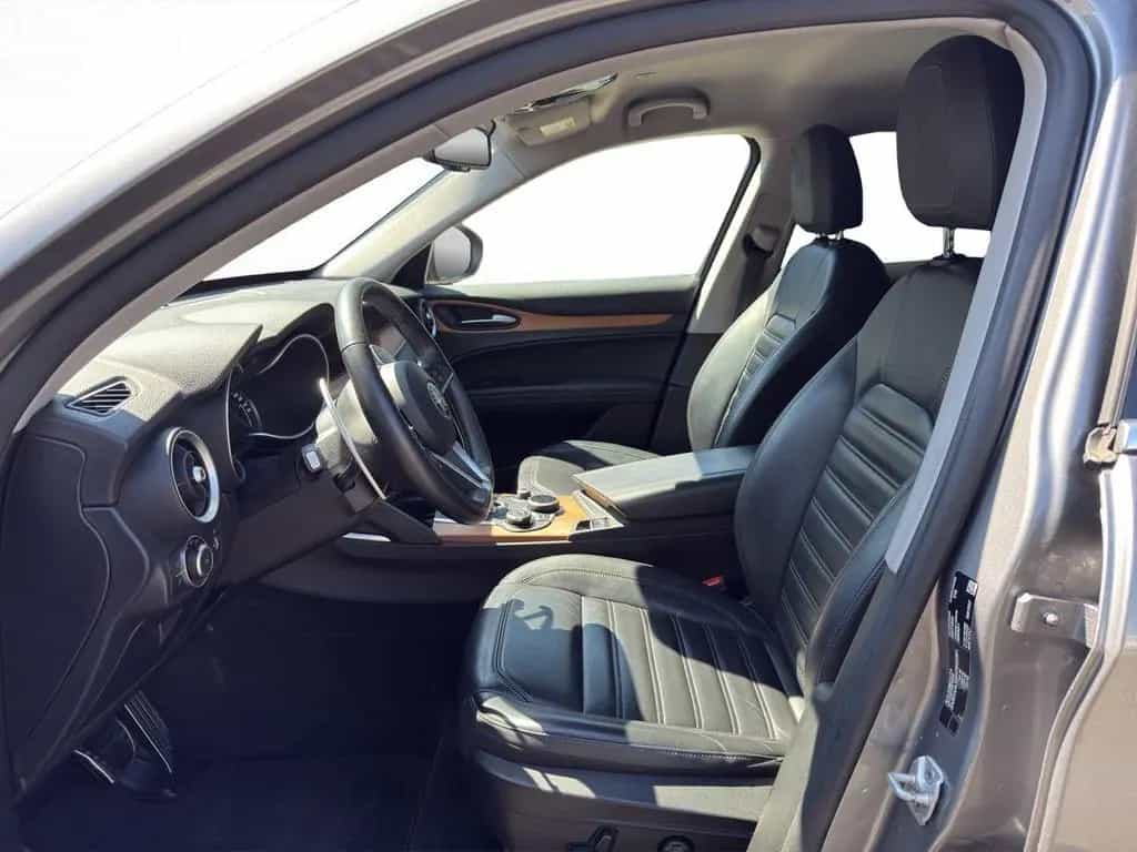 Alfa Romeo Stelvio First Edition Q4*Metallic-Lackierung* 03/2017-photo-11