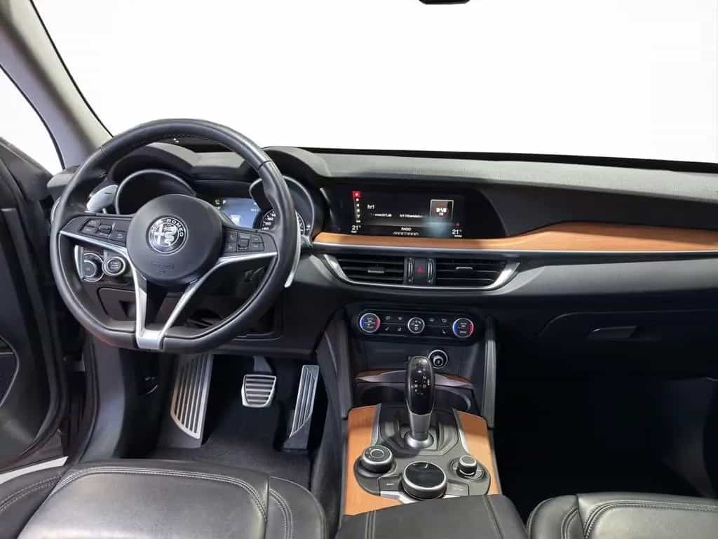 Alfa Romeo Stelvio First Edition Q4*Metallic-Lackierung* 03/2017-photo-14