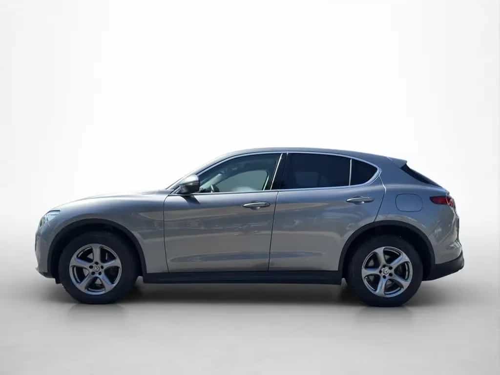 Alfa Romeo Stelvio First Edition Q4*Metallic-Lackierung* 03/2017-photo-8