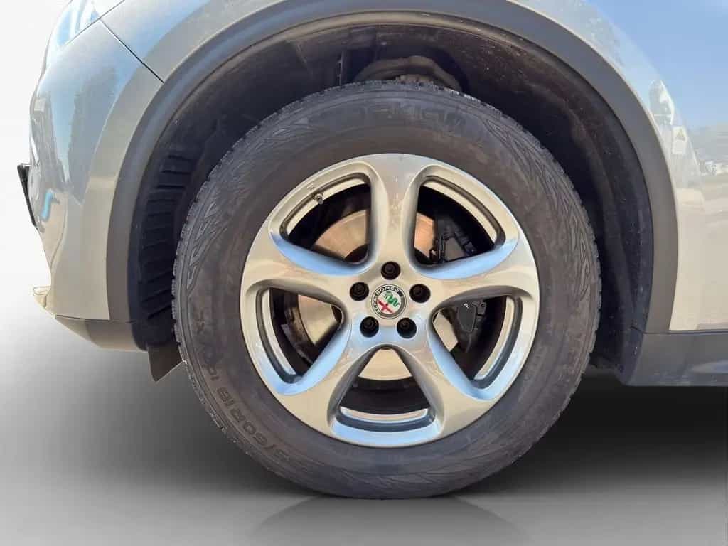 Alfa Romeo Stelvio First Edition Q4*Metallic-Lackierung* 03/2017-photo-9