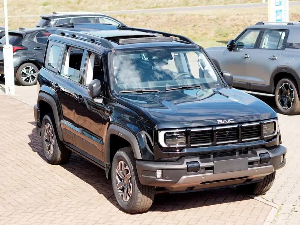 BAIC BJ40 Pro 4x4 Pano LED e. Trittbretter null-photo-25