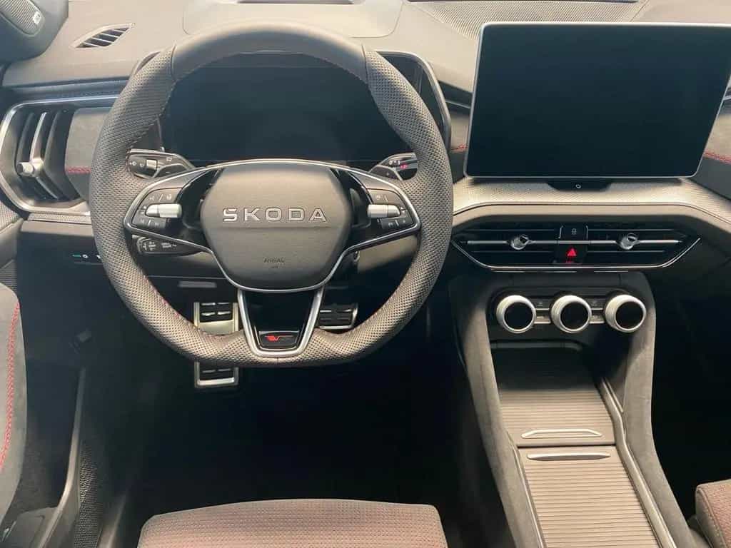 Skoda Kodiaq RS 2.0 TSI 195 kW 4x4 DSG 7-Sitzer 06/2025-photo-11