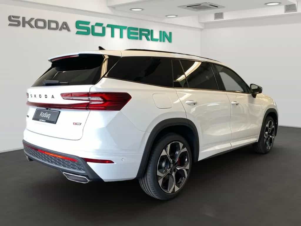Skoda Kodiaq RS 2.0 TSI 195 kW 4x4 DSG 7-Sitzer 06/2025-photo-3