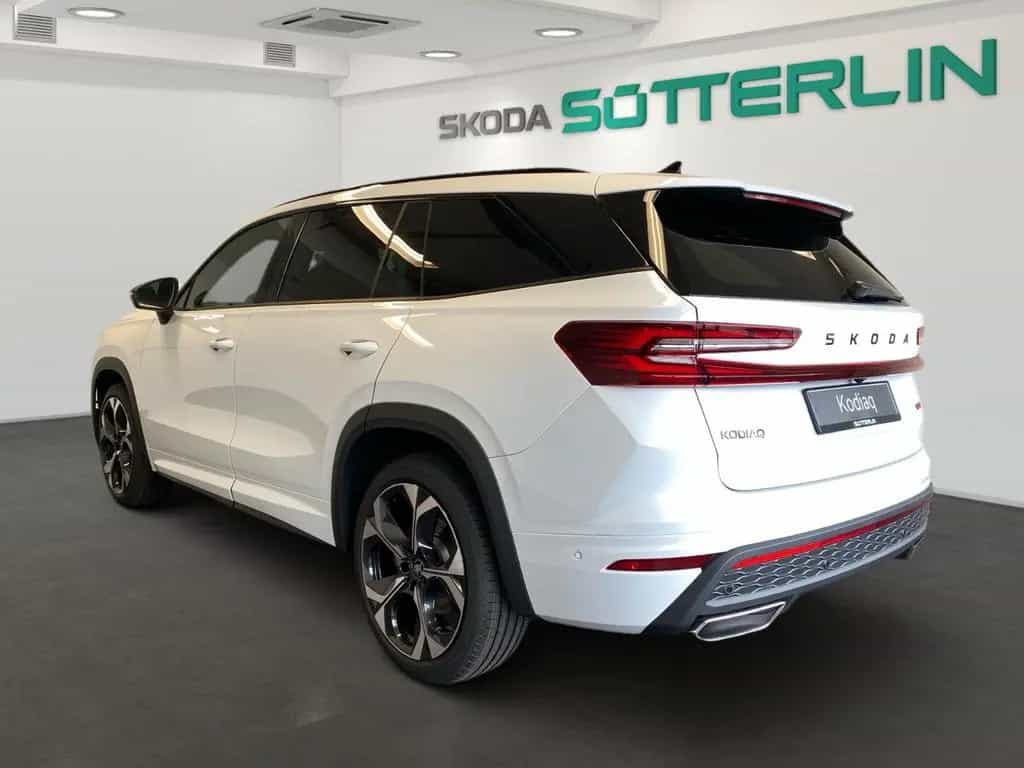 Skoda Kodiaq RS 2.0 TSI 195 kW 4x4 DSG 7-Sitzer 06/2025-photo-4