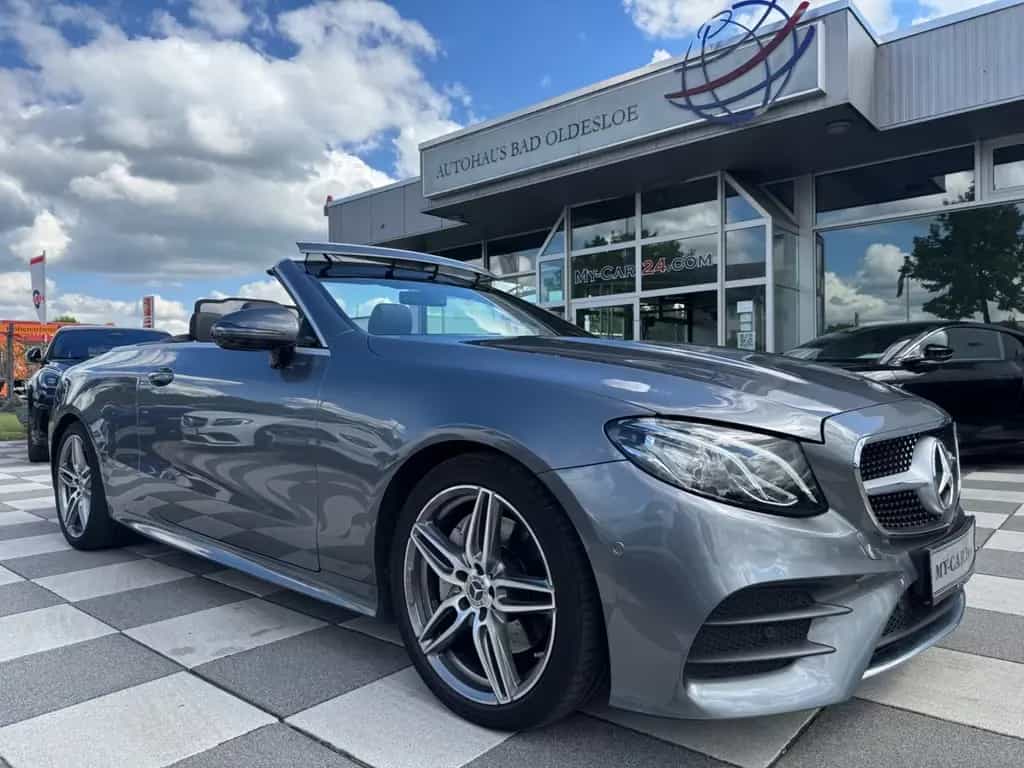 Mercedes-Benz E 200 Cabrio+AMG Line+Airscarf+R Kam+Leder 05/2018-photo-0