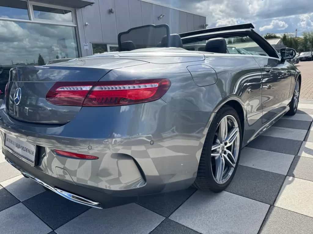 Mercedes-Benz E 200 Cabrio+AMG Line+Airscarf+R Kam+Leder 05/2018-photo-12