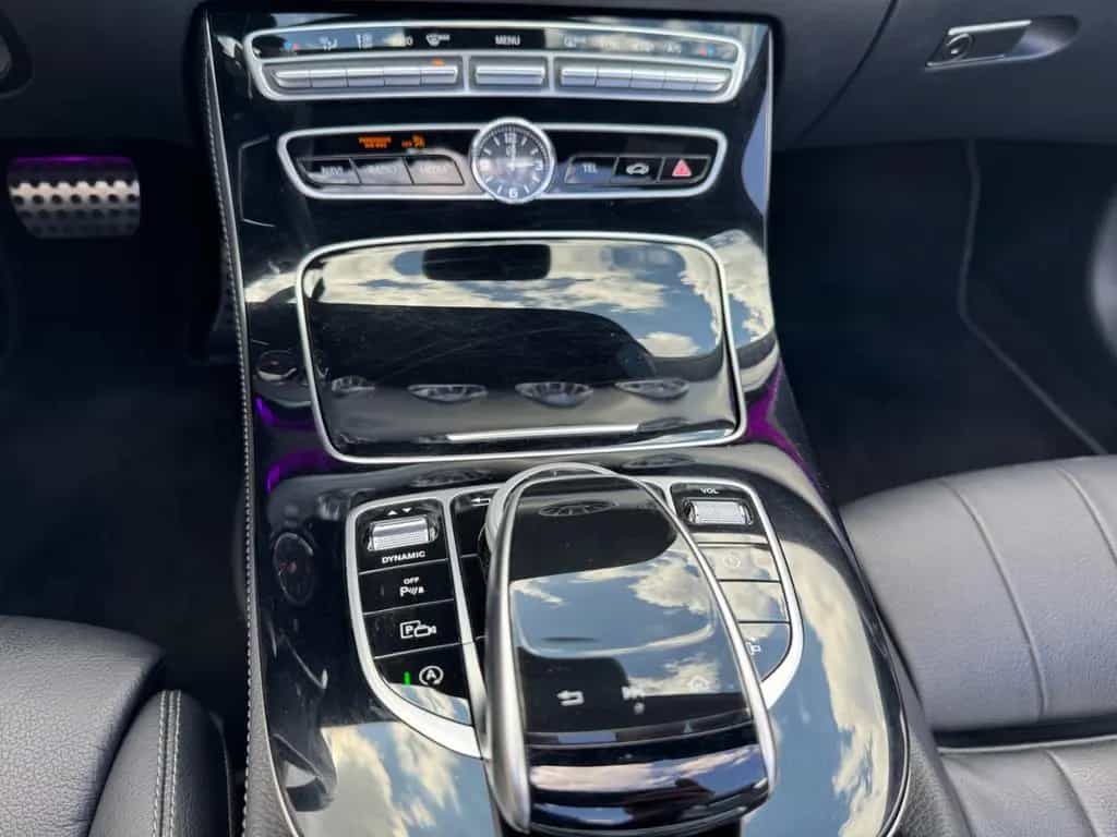 Mercedes-Benz E 200 Cabrio+AMG Line+Airscarf+R Kam+Leder 05/2018-photo-16
