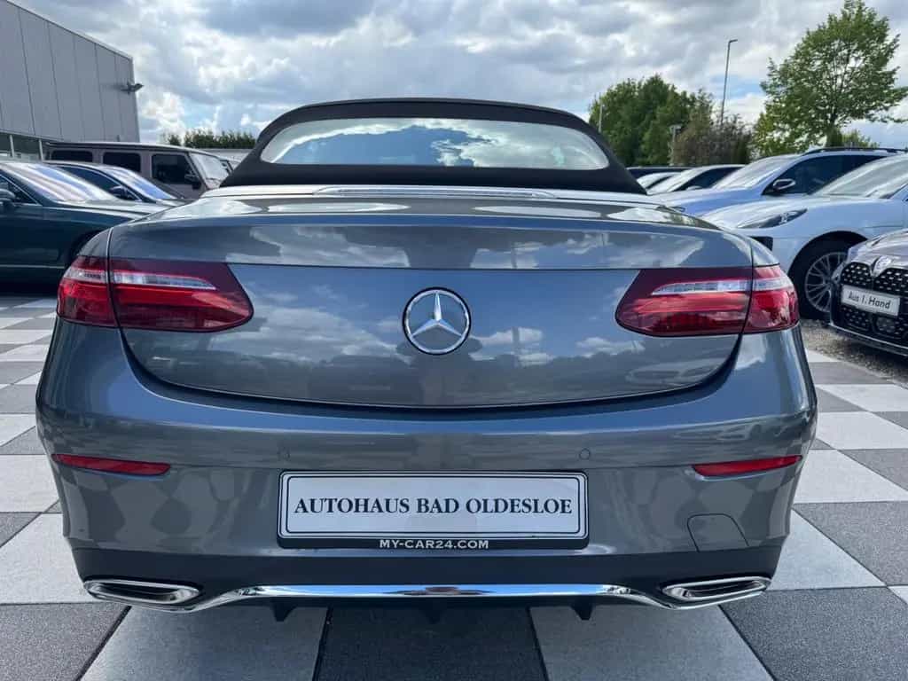 Mercedes-Benz E 200 Cabrio+AMG Line+Airscarf+R Kam+Leder 05/2018-photo-9