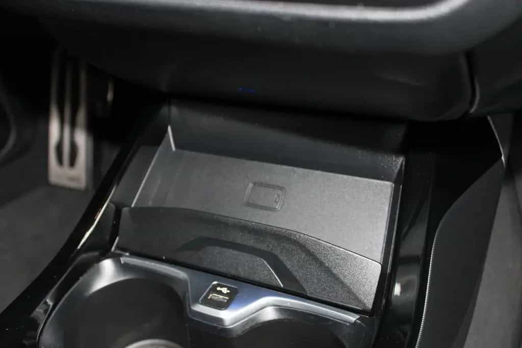BMW 1 Series 118i Lim. M- Sport NAVI, LED, PDC, AHK 10/2019-photo-13