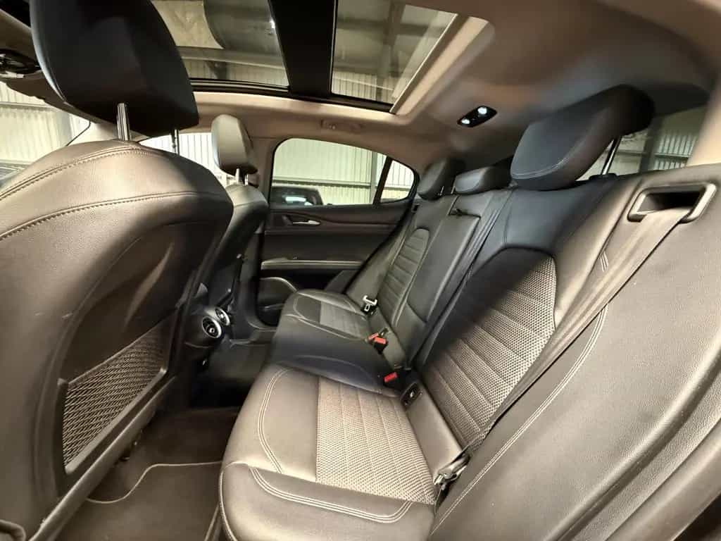 Alfa Romeo Stelvio Super 2WD 04/2018-photo-10