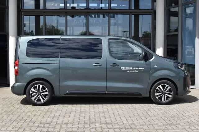 Citroën SpaceTourer Max M HDi180 Autom 8Sitze Standheizu 07/2025-photo-24