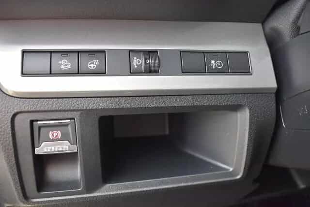 Citroën SpaceTourer Max M HDi180 Autom 8Sitze Standheizu 07/2025-photo-6