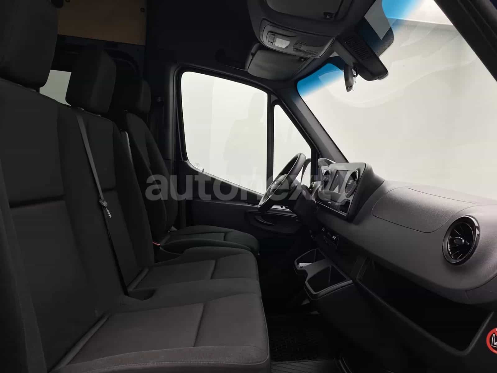 Mercedes-Benz Sprinter 10/2019-photo-17