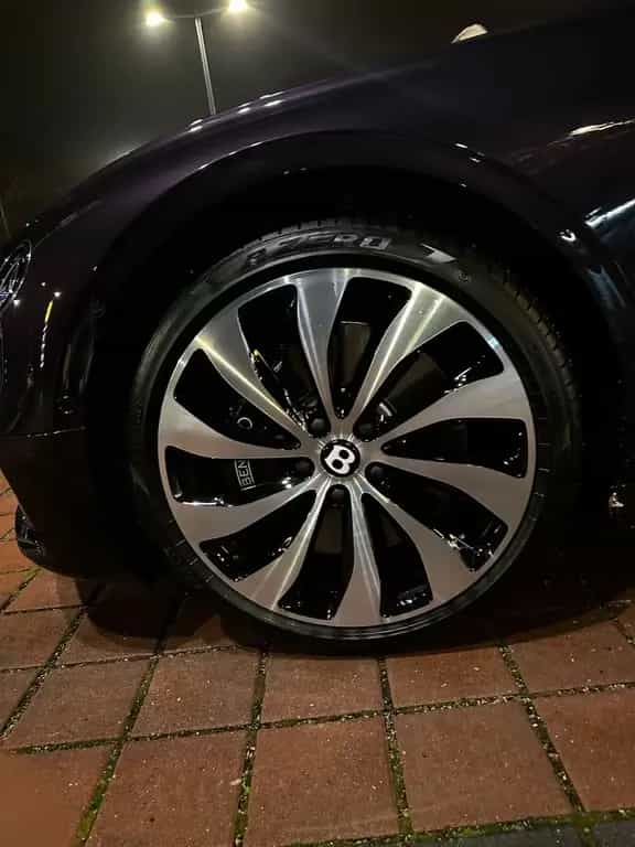 Bentley Continental GTC AZURE V8 STOCK - MY 2024 01/2024-photo-6
