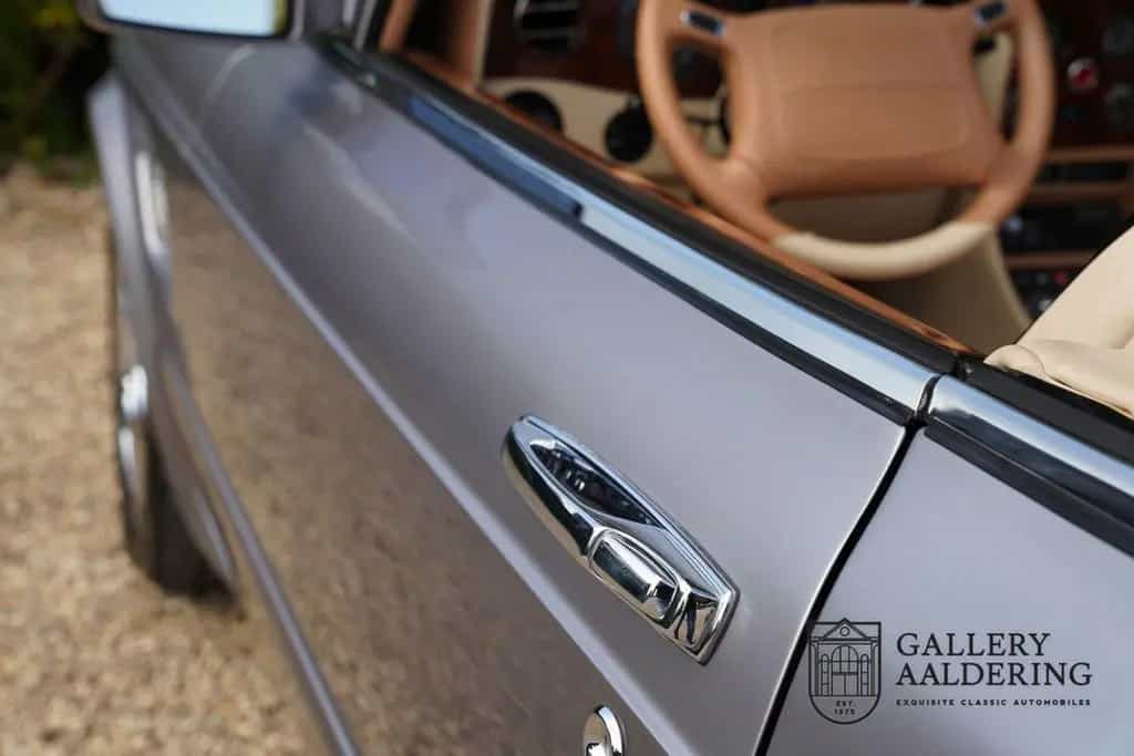 Bentley Azure Convertible "Symbolic Edition" "Symbolic E 08/2000-photo-13