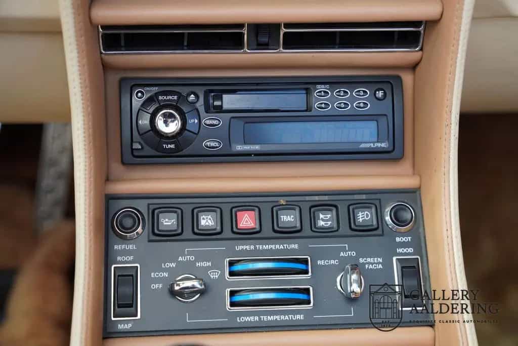 Bentley Azure Convertible "Symbolic Edition" "Symbolic E 08/2000-photo-32