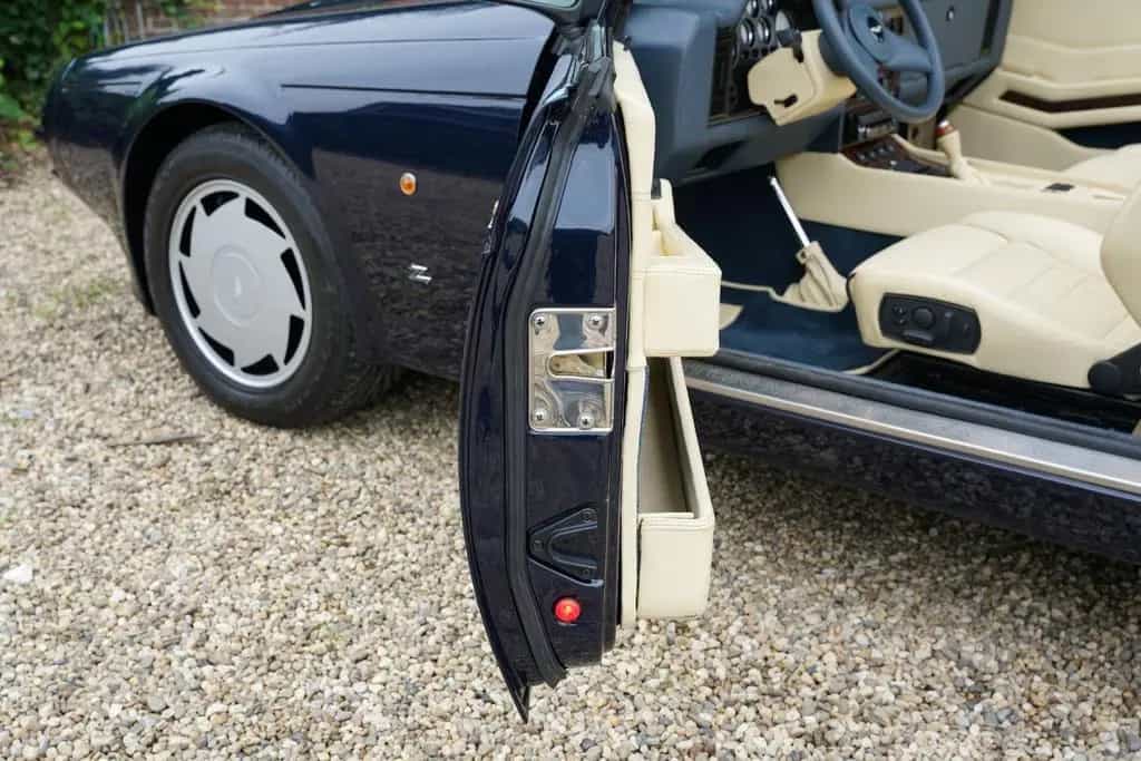 Aston Martin Other V8 VOLANTE ZAGATO Fully restored and revised, on 01/1990-photo-43