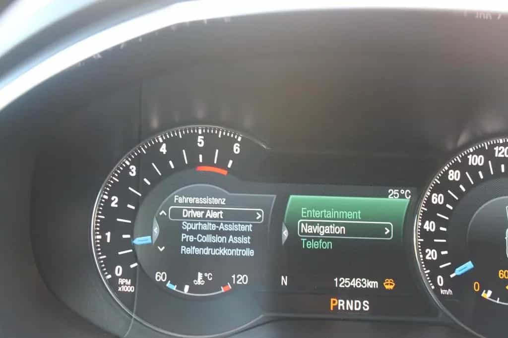 Ford Galaxy 2,0 TDCi Bi-Turbo Titanium Aut*LED*7-Sitz 07/2017-photo-17
