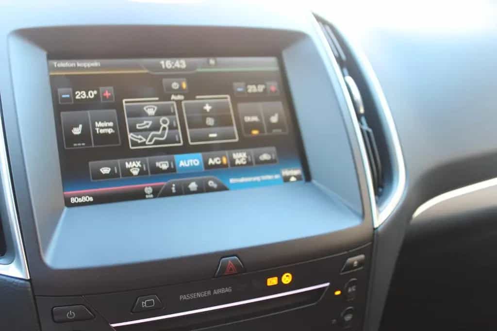 Ford Galaxy 2,0 TDCi Bi-Turbo Titanium Aut*LED*7-Sitz 07/2017-photo-7