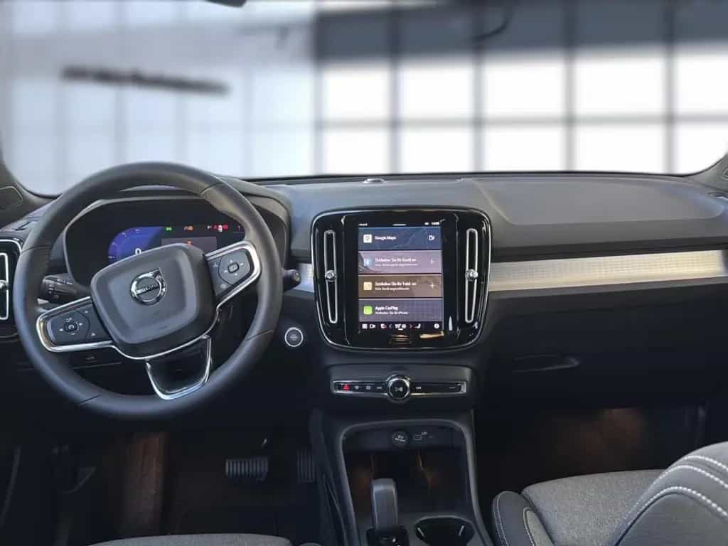 Volvo XC40 XC 40 Core 2WD Bluetooth Navi LED Klima 12/2023-photo-19