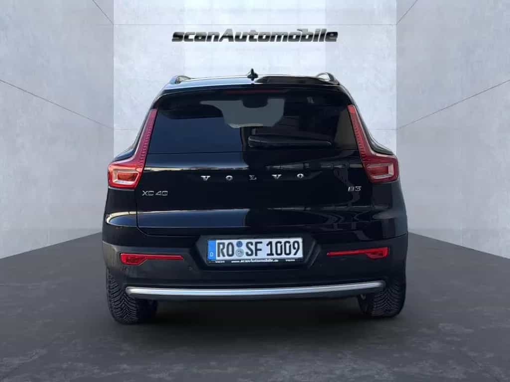 Volvo XC40 XC 40 Core 2WD Bluetooth Navi LED Klima 12/2023-photo-8
