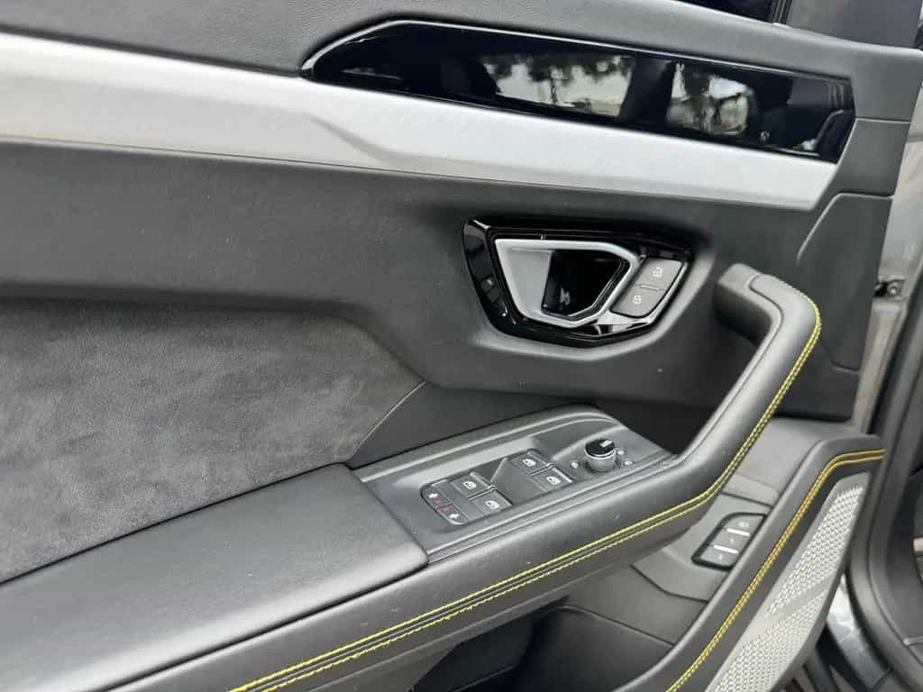 Lamborghini Urus 4.0 V8|Pano|Keramisch|B&O|Massage|Luchtveri 03/2019-photo-16