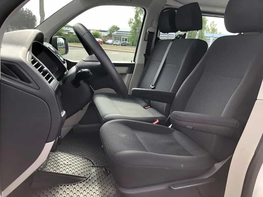 Volkswagen T6 Transporter 2.0 TDI Kombi lang 9-SITZE TEMP 07/2018-photo-22