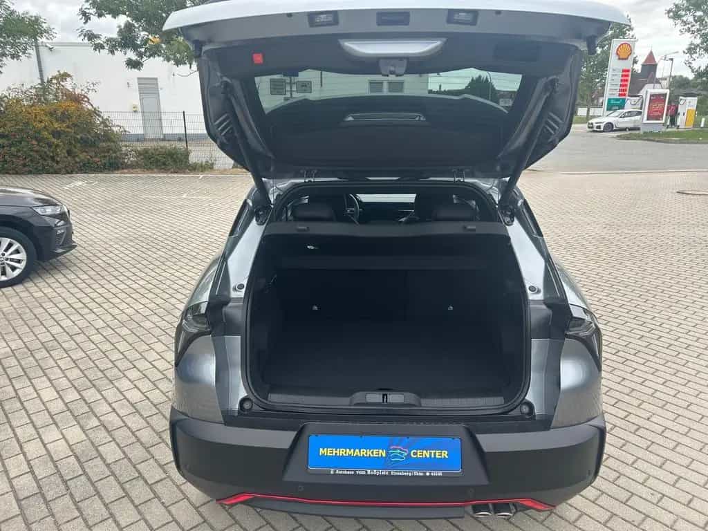 Alfa Romeo Junior Ibrida 1.2 VGT 48V-Hybrid Speciale 07/2025-photo-11