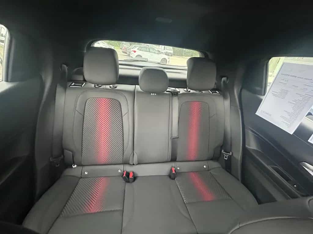 Alfa Romeo Junior Ibrida 1.2 VGT 48V-Hybrid Speciale 07/2025-photo-17