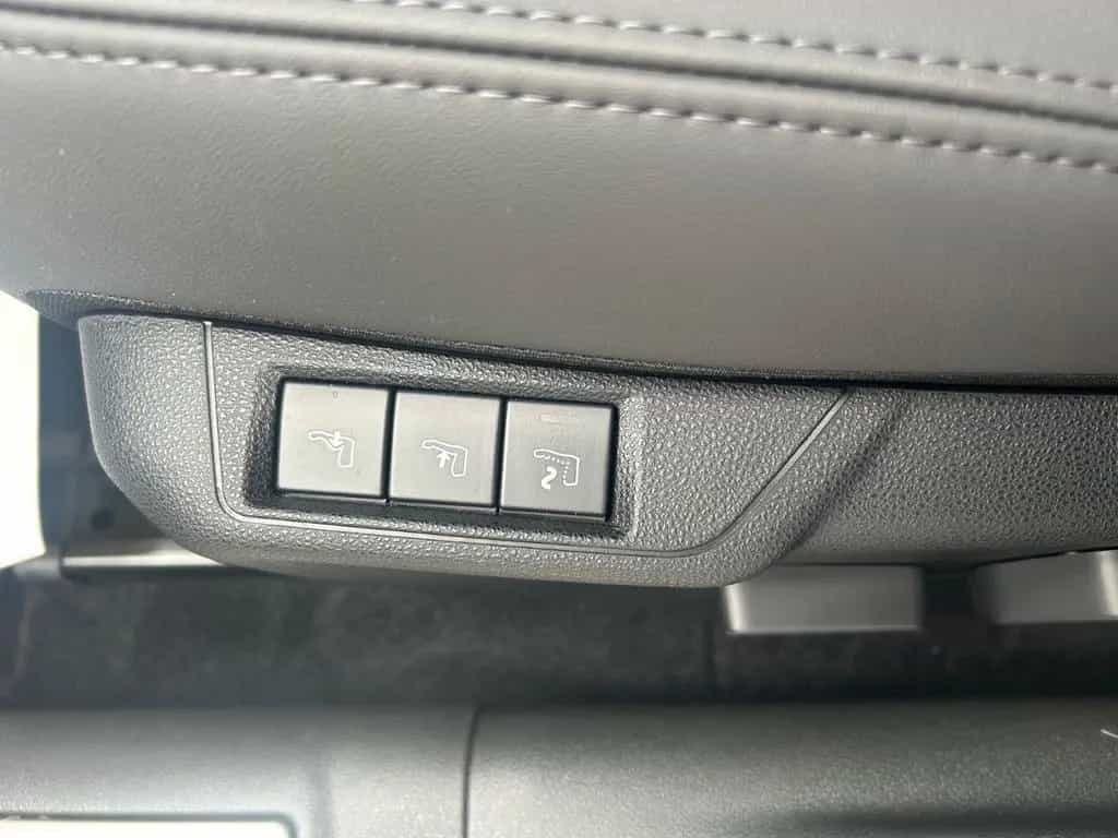 Alfa Romeo Junior Ibrida 1.2 VGT 48V-Hybrid Speciale 07/2025-photo-20