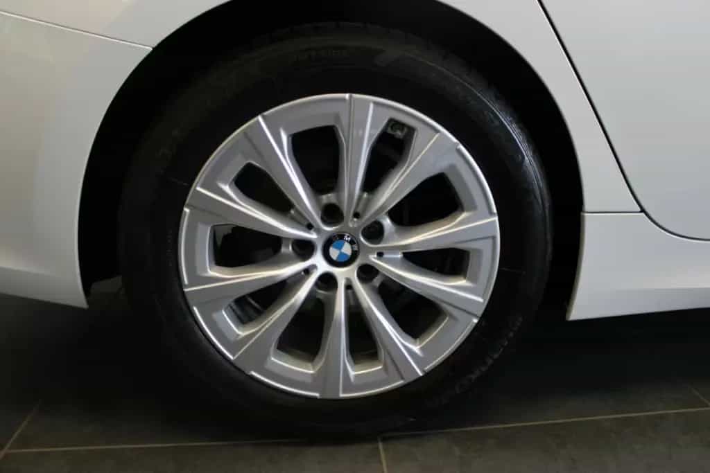 BMW 320 d Touring xDrive Aut. Advantage 06/2022-photo-7