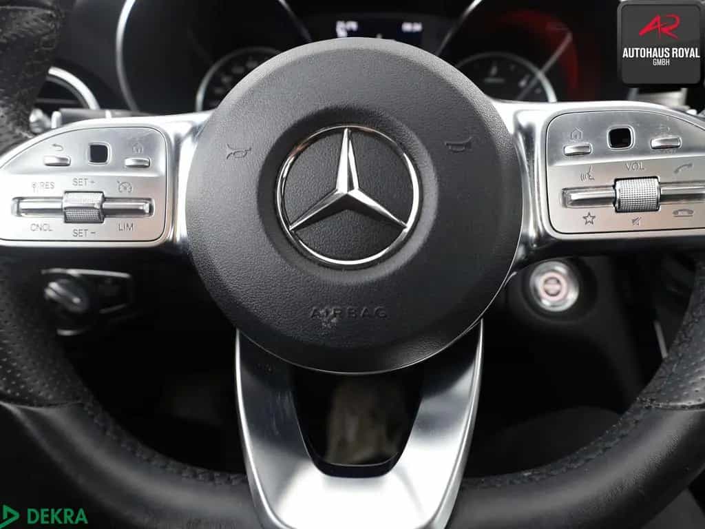 Mercedes-Benz C-Class 300 d AMG KAMERA,BURMESTER,PANO,CARPLAY,AHK,SH 02/2019-photo-14