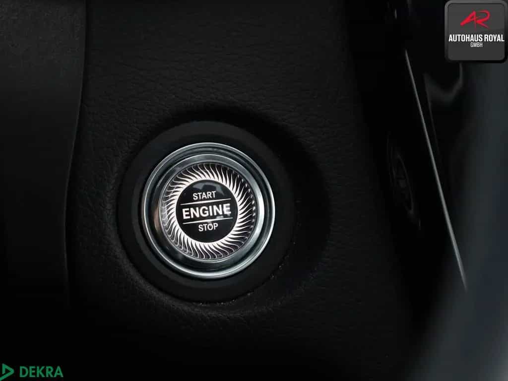 Mercedes-Benz C-Class 300 d AMG KAMERA,BURMESTER,PANO,CARPLAY,AHK,SH 02/2019-photo-16