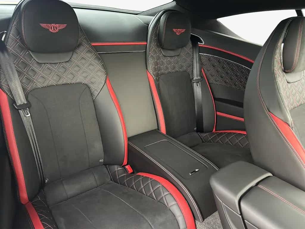 Bentley Continental GT Speed°PANO°HUD°NIGHT°NAIM°CARBON° 03/2023-photo-13