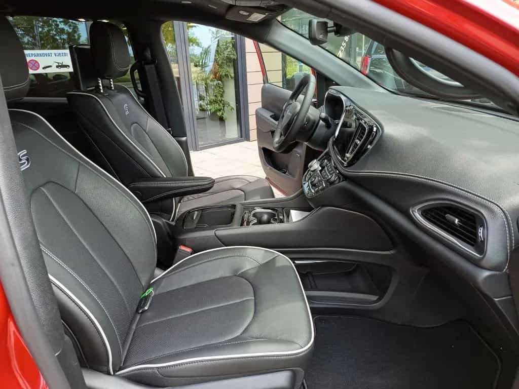 Chrysler Pacifica Limited 2025 AWD S Paket null-photo-12