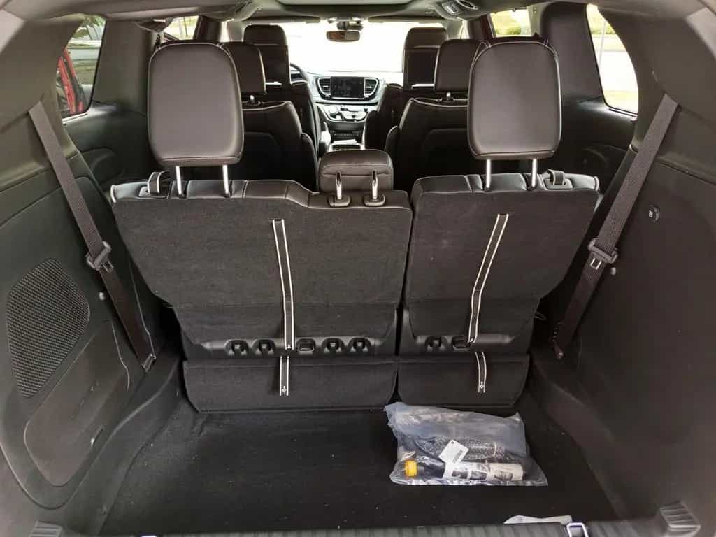 Chrysler Pacifica Limited 2025 AWD S Paket null-photo-16