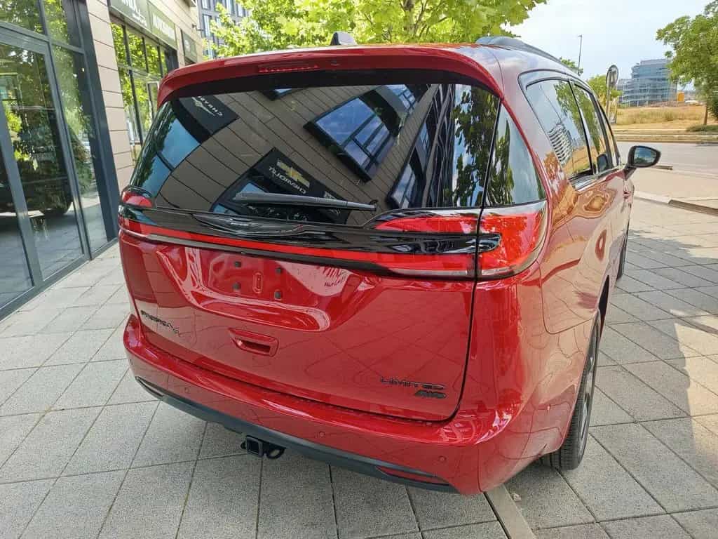 Chrysler Pacifica Limited 2025 AWD S Paket null-photo-2