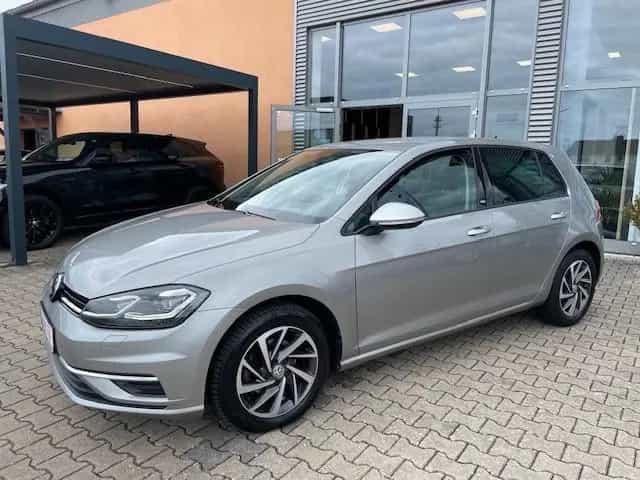 Volkswagen Golf VII Lim. Sound Start-Stopp 10/2017-photo-1
