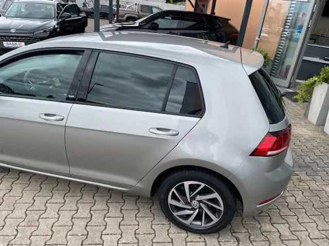 Volkswagen Golf VII Lim. Sound Start-Stopp 10/2017-photo-22