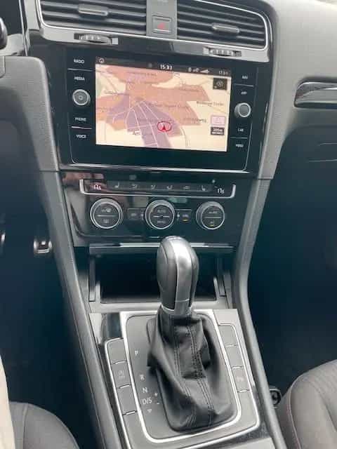 Volkswagen Golf VII Lim. Sound Start-Stopp 10/2017-photo-5
