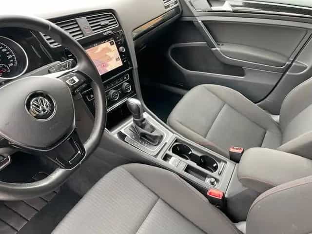 Volkswagen Golf VII Lim. Sound Start-Stopp 10/2017-photo-6