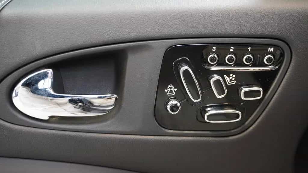 Jaguar XKR Coupe 5.0 S/C V8 * Speed pack!* 08/2012-photo-11